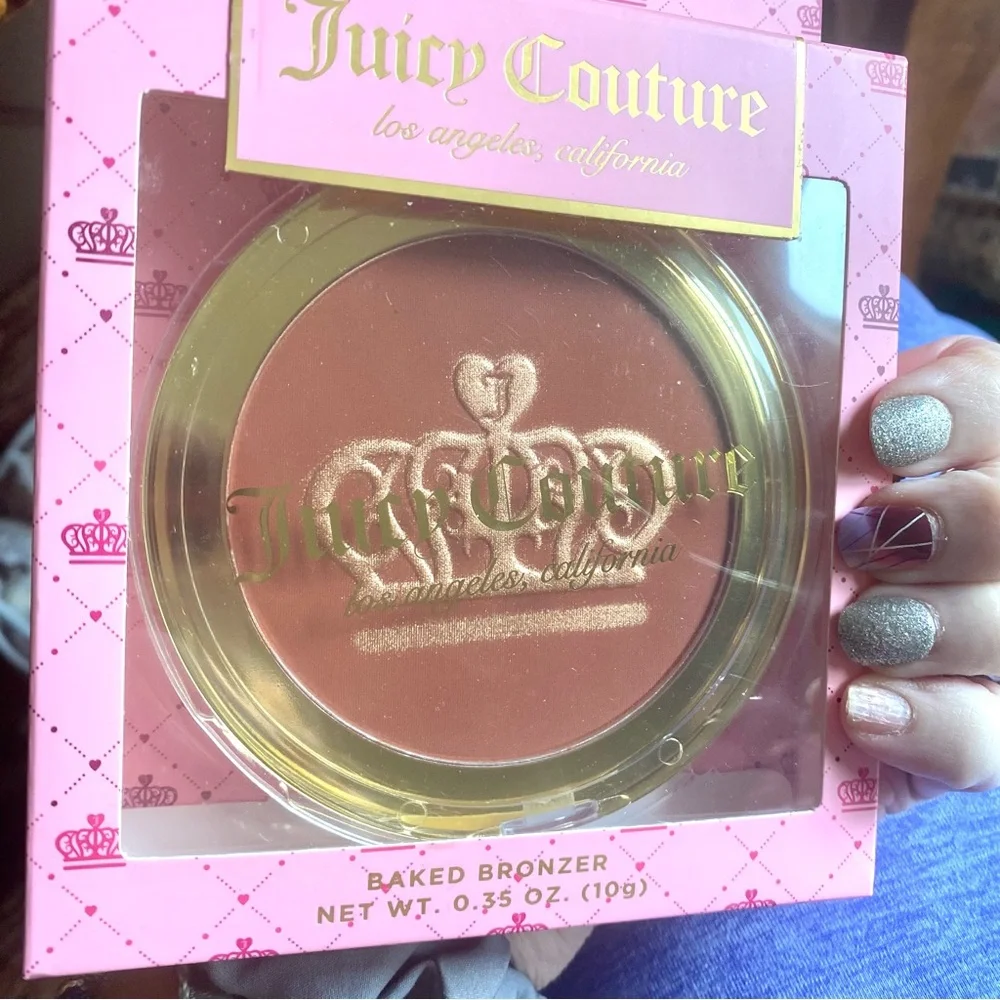 Juicy Couture Baked Bronzer - color Cocoa Glow extra large compact brand new